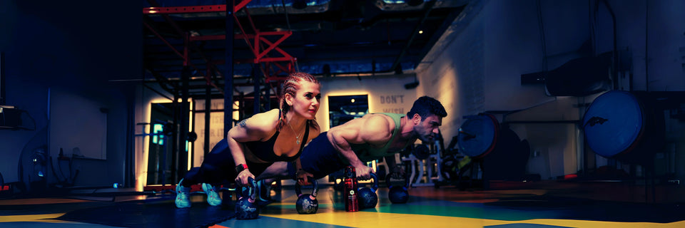 Collection Fitness présentant des équipements d'entrainement premium pour la musculation, le cardio et cross-training.
